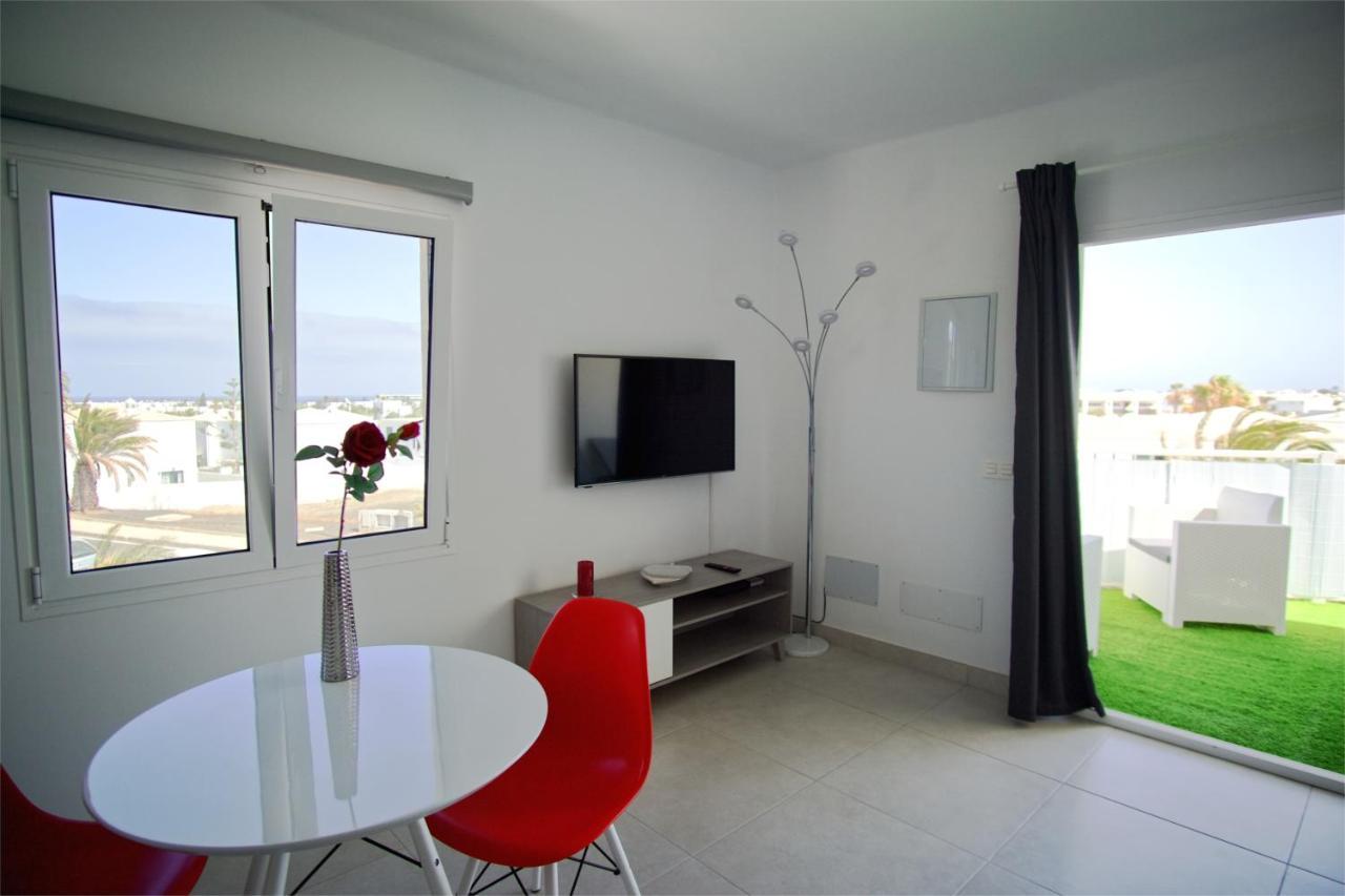 Apartment El Sueno - Great Sea Views - Infinity Pool - Free Wifi- Smart Tv-Residence Senator Costa Teguise Buitenkant foto